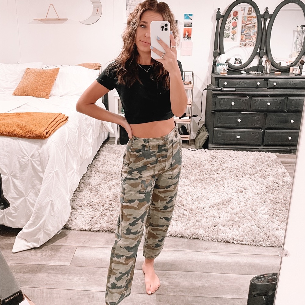 Free People Camo Pants!!